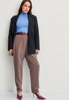 Брюки прямого кроя из костюмной ткани