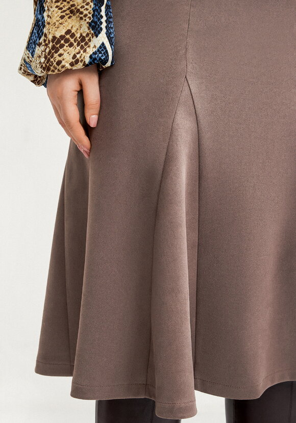Юбка-годе из эко-замши шир.  580, рис. 5