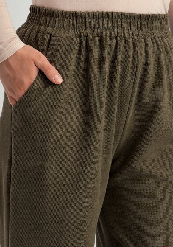 Костюм свободного кроя шир.  580, рис. 34