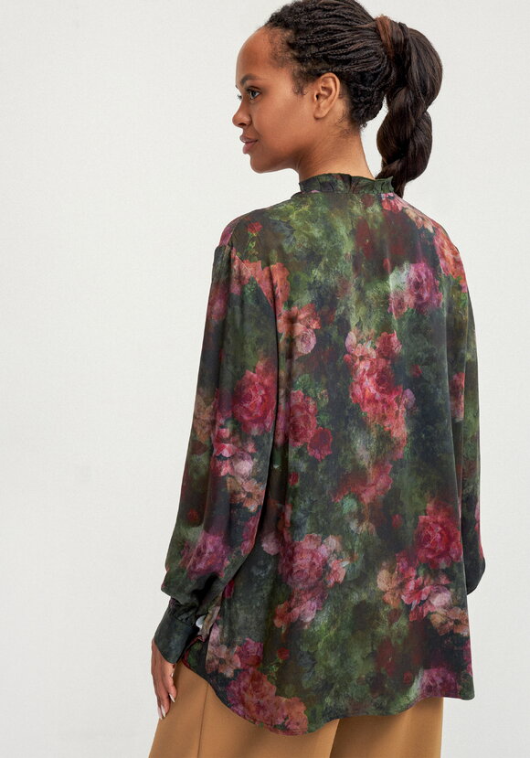 Блуза с потайной застежкой шир.  580, рис. 3