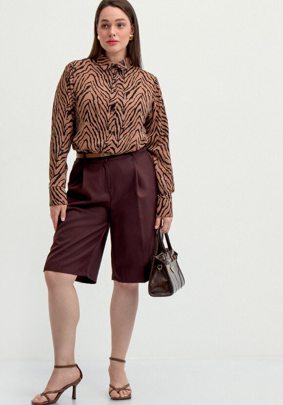 Блуза с анималистичным принтом на пуговицах шир.  580, рис. 2