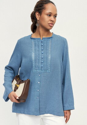 Блуза изо льна с вставками кружева