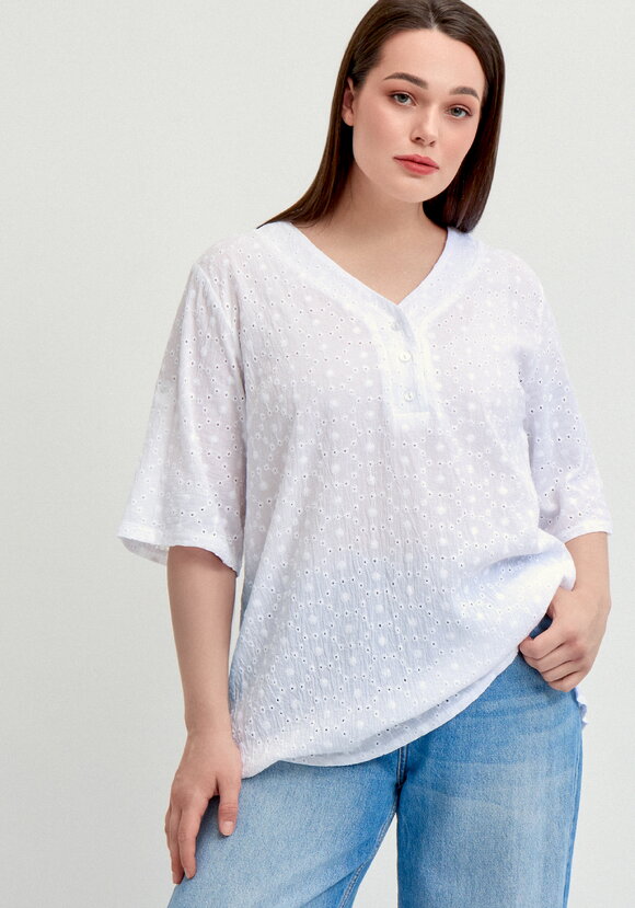 Блуза с V-образным вырезом из шитья шир.  580, рис. 9