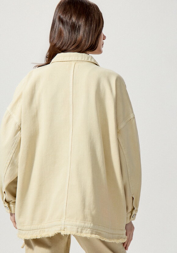 Джинсовая куртка со стразами на карманах шир.  580, рис. 20