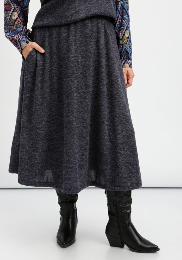 Юбка А-силуэта с кулиской по низу шир.  580, рис. 25