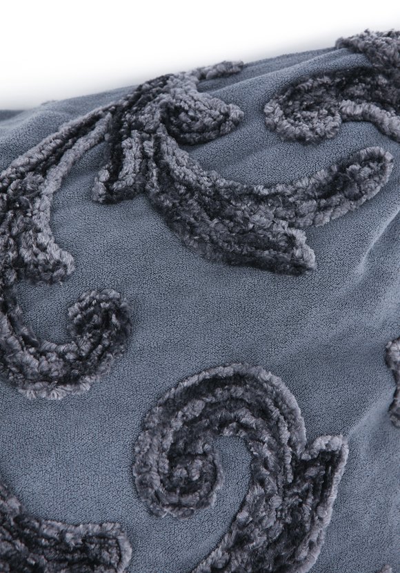 Наволочка велюровая с вышивкой шир.  580, рис. 6