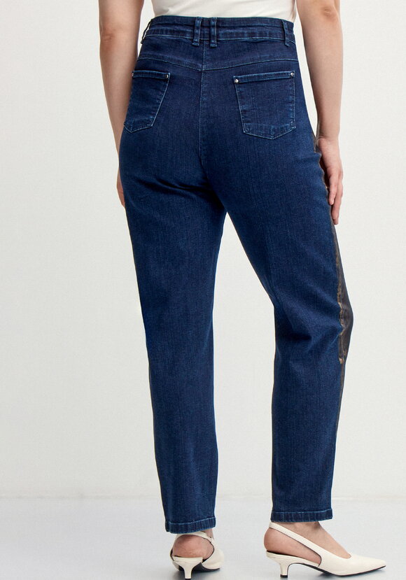 Джинсы со змеиным принтом и напылением шир.  580, рис. 3