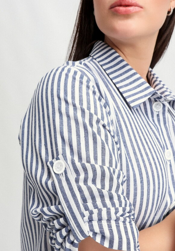 Платье-рубашка в полоску прямого силуэта шир.  580, рис. 13