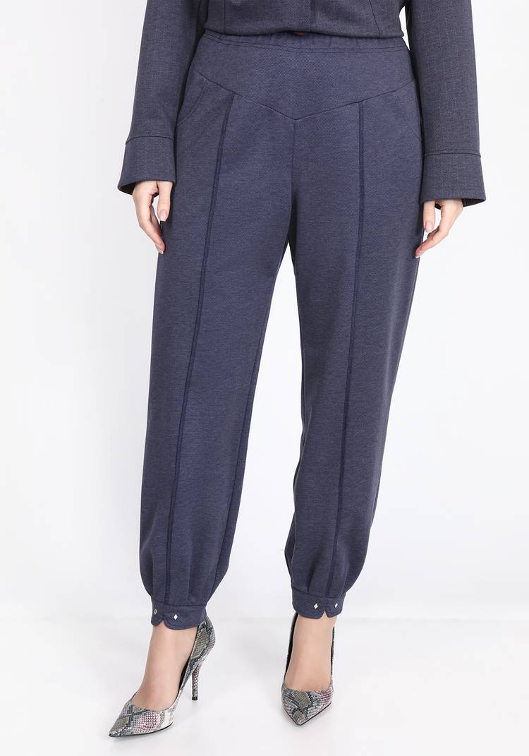 Брюки на кокетке с фигурными манжетами шир.  750, рис. 4