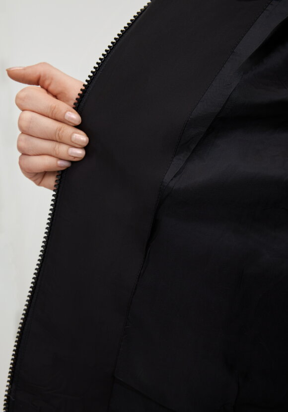 Пальто с меховой опушкой под норку шир.  580, рис. 7