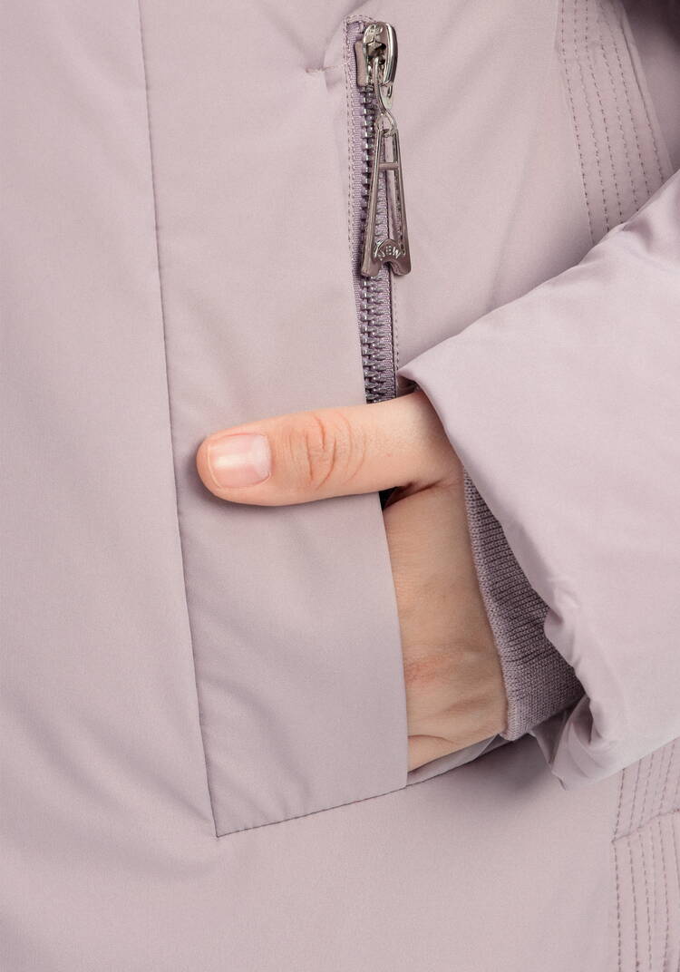 Пуховик с боковыми карманами на молнии шир.  750, рис. 29