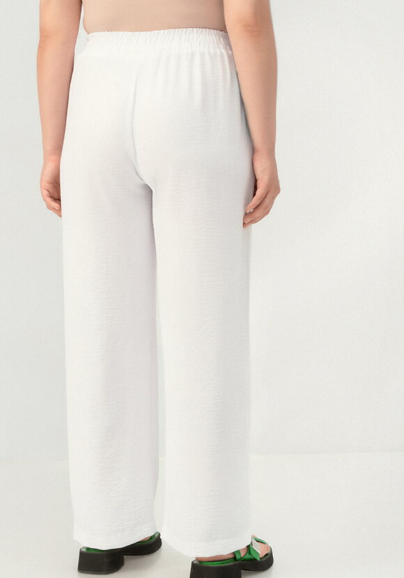 Брюки с карманами, свободного кроя шир.  580, рис. 9