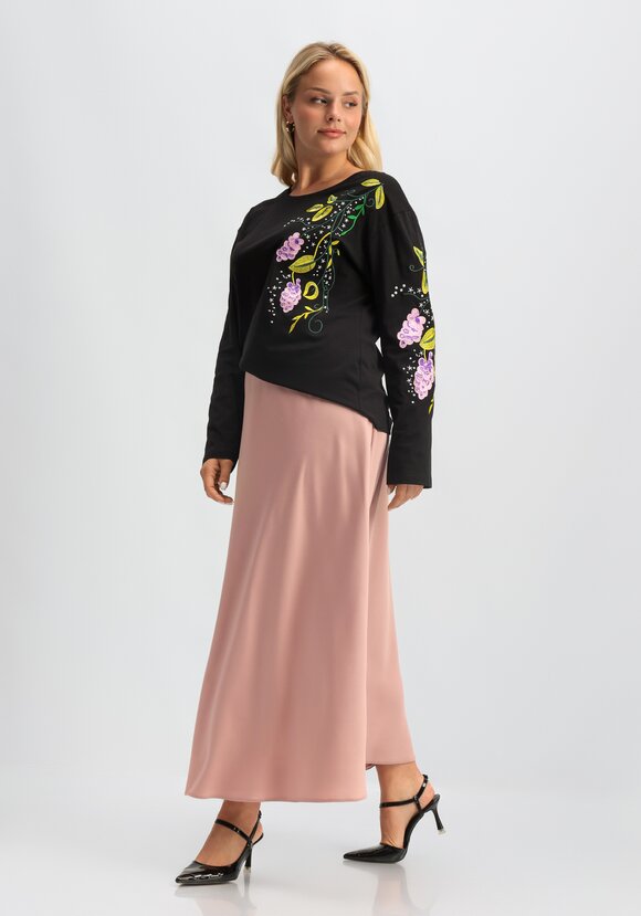 Лонгслив с вышивкой шир.  580, рис. 12