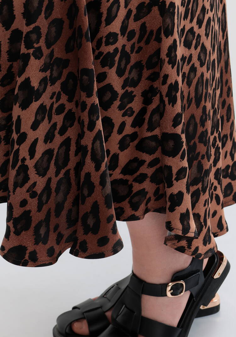 Юбка миди с леопардовым принтом шир.  750, рис. 6