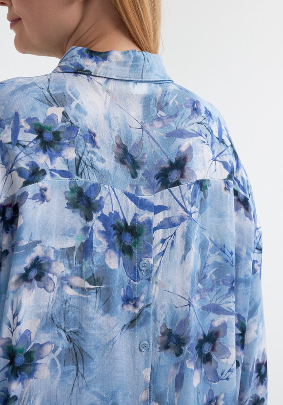 Блуза Цветочная радость шир.  580, рис. 13