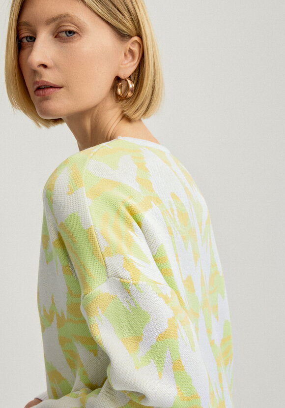 Кардиган с застежкой на пуговицы шир.  580, рис. 15