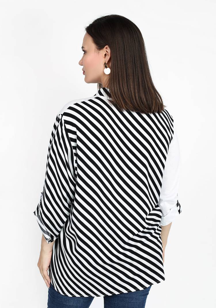 Блузка с комбинированной тканью шир.  750, рис. 6