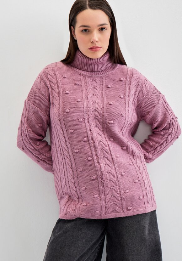 Джемпер с высокой горловиной и косами шир.  580, рис. 9