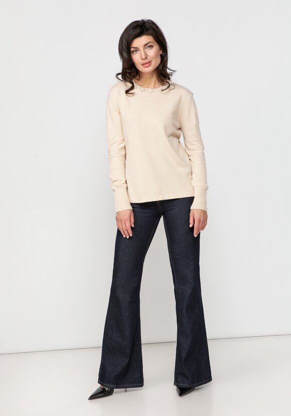 Джемпер с декором из жемчуга по горловине шир.  580, рис. 8