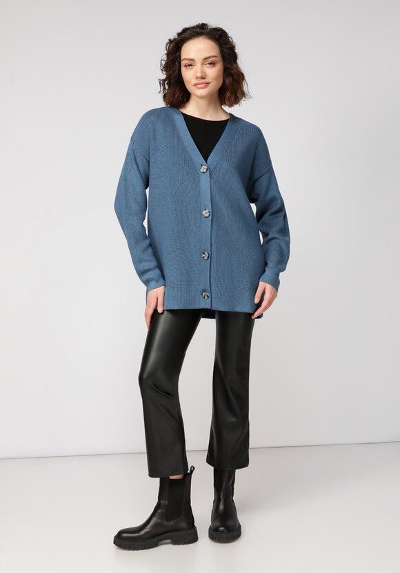 Кардиган со спущенным плечом шир.  580, рис. 12