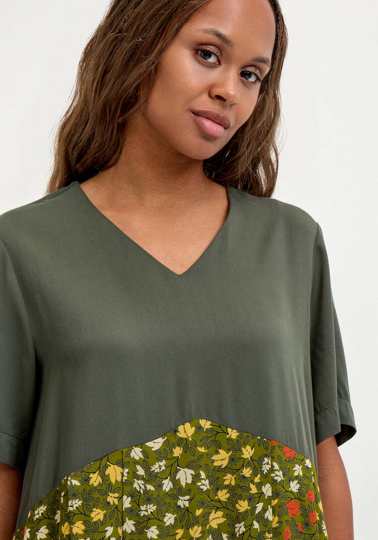 Платье  из комбинированной ткани с принтом шир.  750, рис. 5