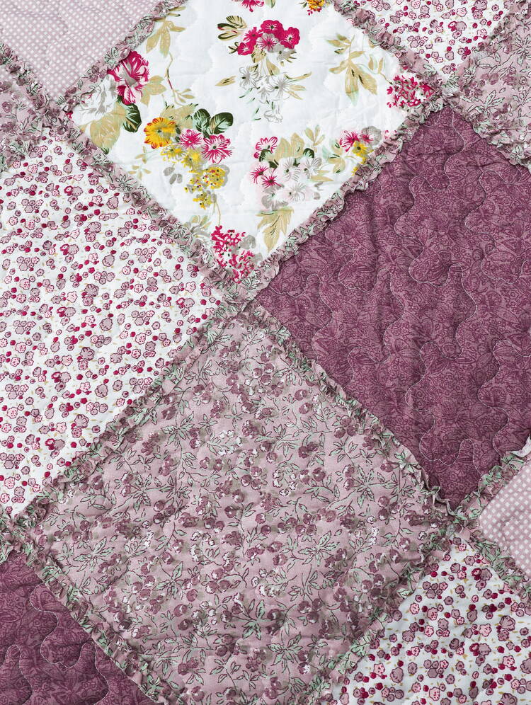 Покрывало с наволочками Печворк шир.  750, рис. 38