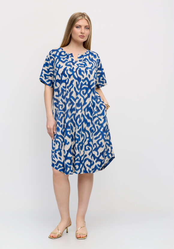 Плaтье Фаина шир.  580, рис. 1