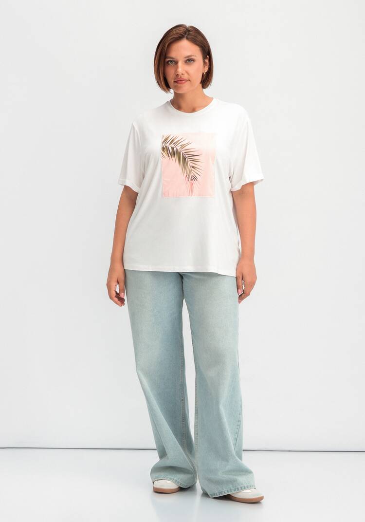 Футболка с принтом-аппликацией шир.  750, рис. 8