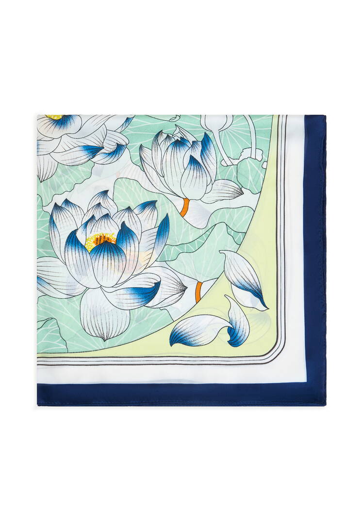 Платок Белый лотос шир.  750, рис. 1
