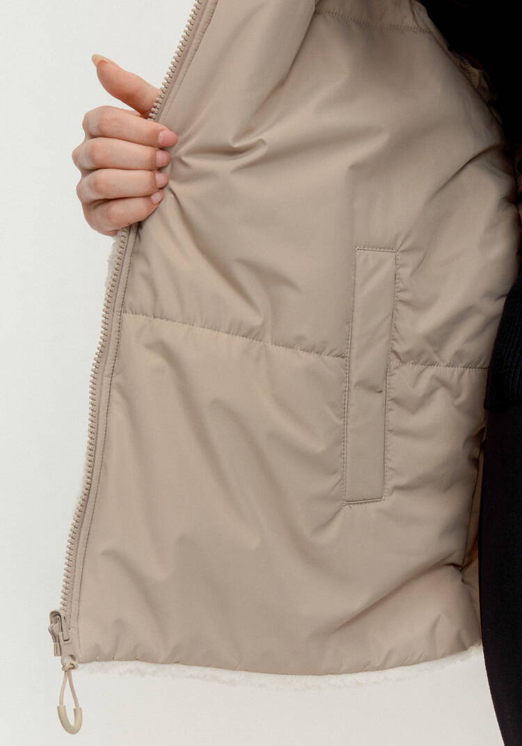 Двусторонняя куртка с высоким воротом шир.  750, рис. 16