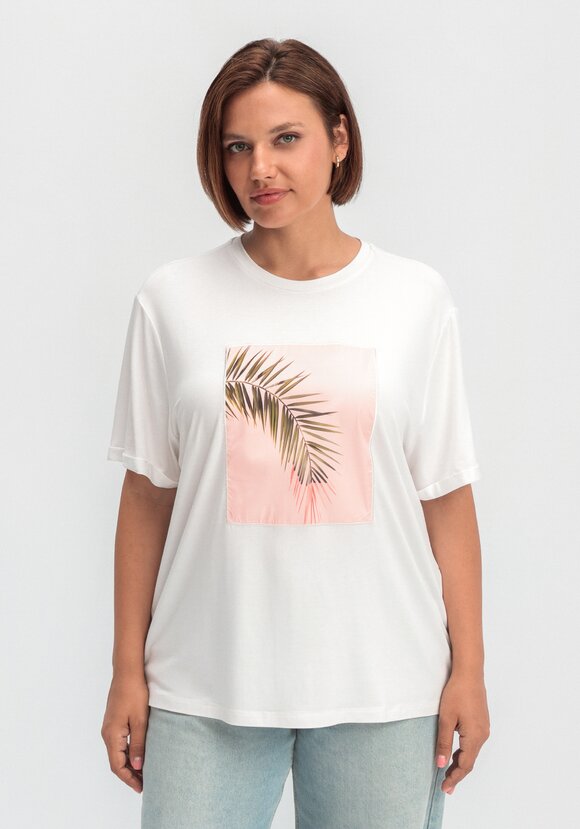 Футболка с принтом-аппликацией шир.  580, рис. 4