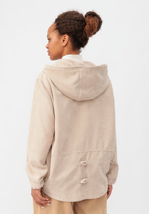 Ветровка из вельвета с капюшоном шир.  580, рис. 30