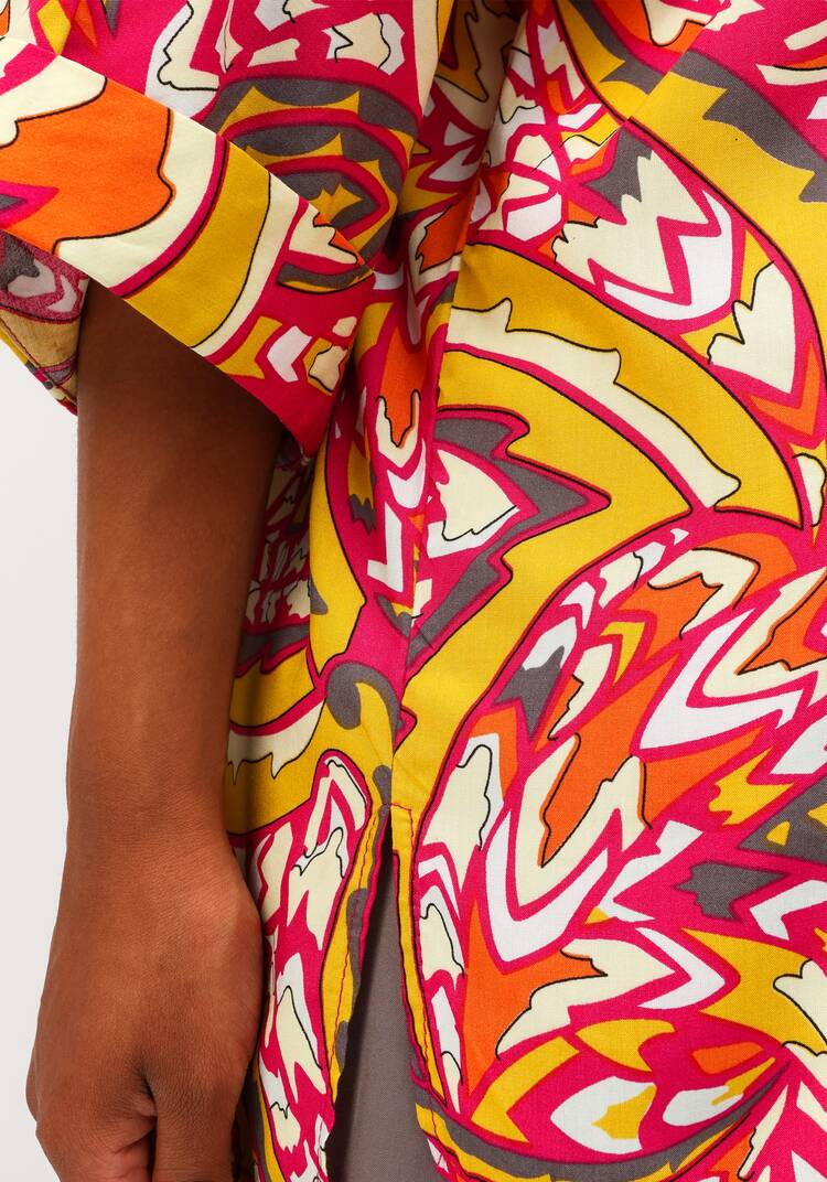 Блуза  с цельнокроеным рукавом шир.  750, рис. 23