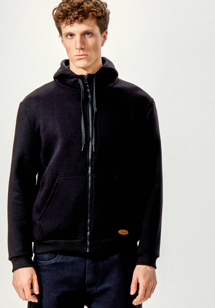 Толстовка с декоративной нашивкой на кармане шир.  750, рис. 4