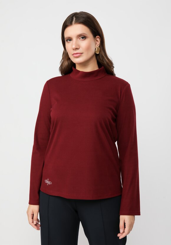 Водолазка прямого кроя шир.  580, рис. 31