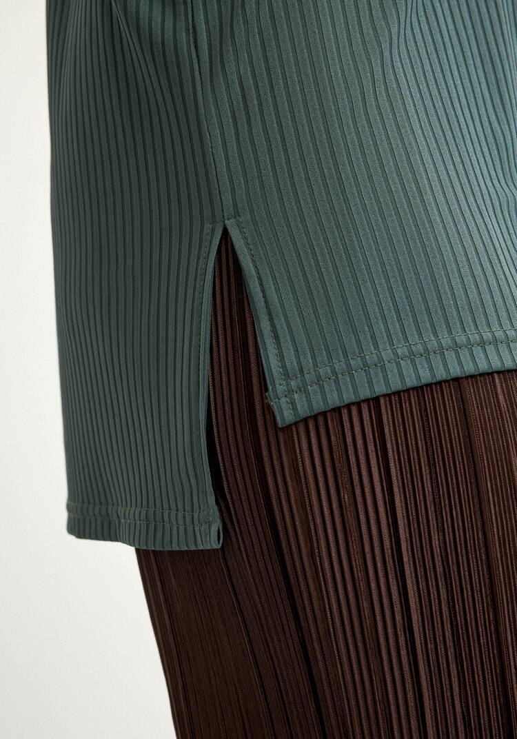 Поло с отложным воротником в рубчик шир.  750, рис. 6