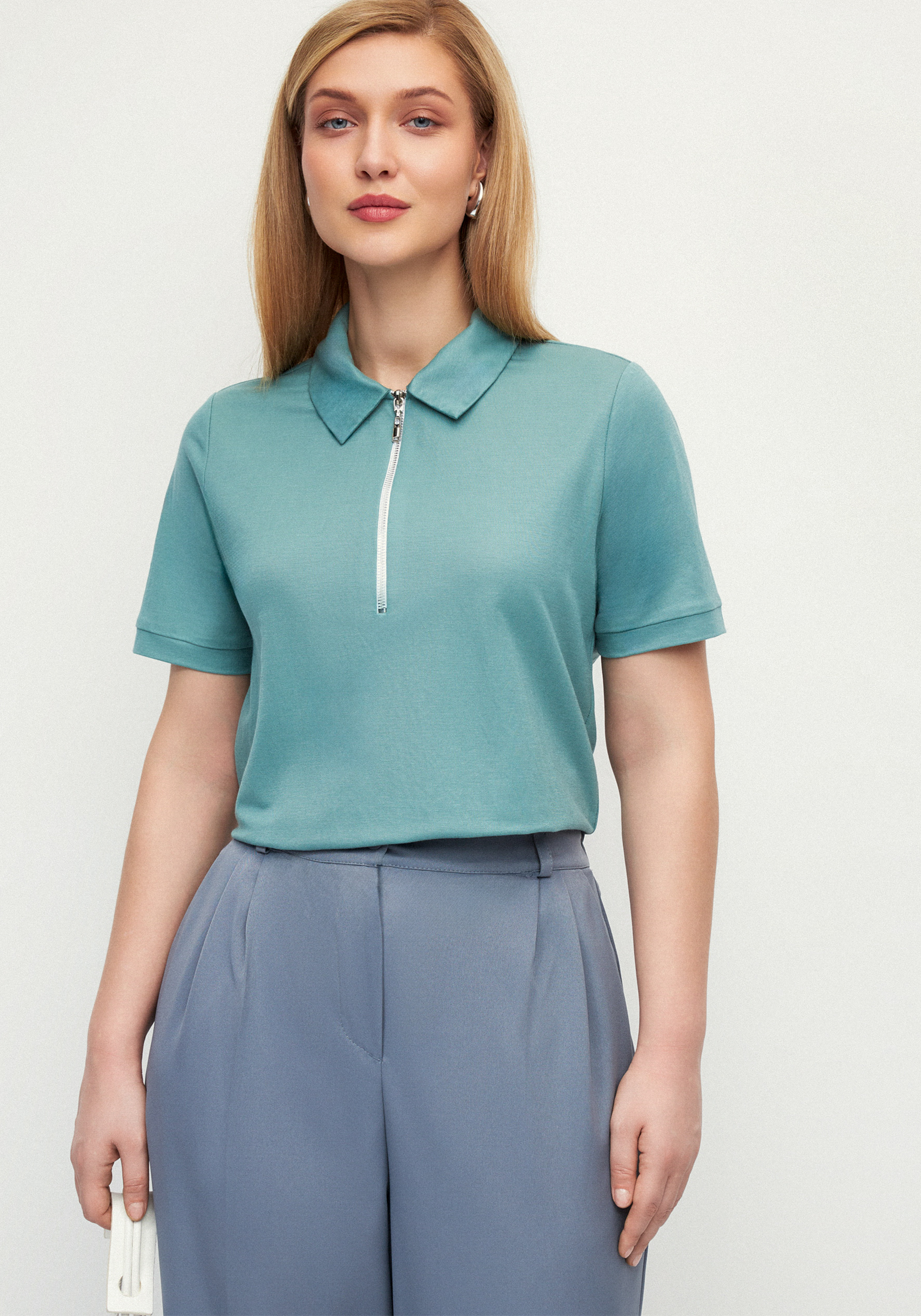 Поло на молнии quotЖанна quot 3599₽