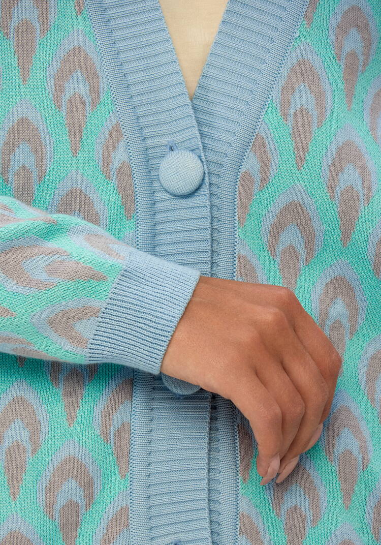 Кардиган с рисунком по стану и рукавам шир.  750, рис. 34