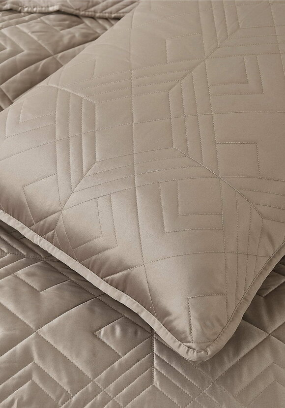 Покрывало с наволочками София шир.  580, рис. 3