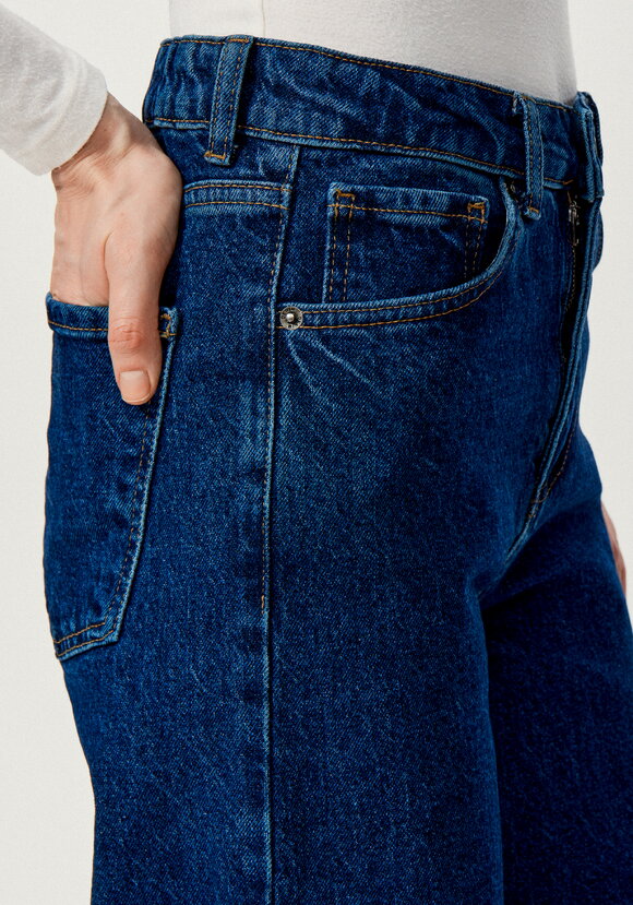 Джинсы прямого кроя с высокой посадкой шир.  580, рис. 27