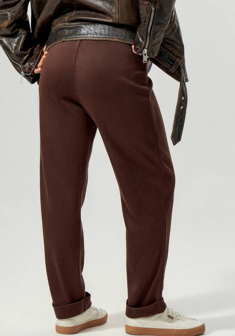 Брюки с манжетами и широкой резинкой шир.  750, рис. 16