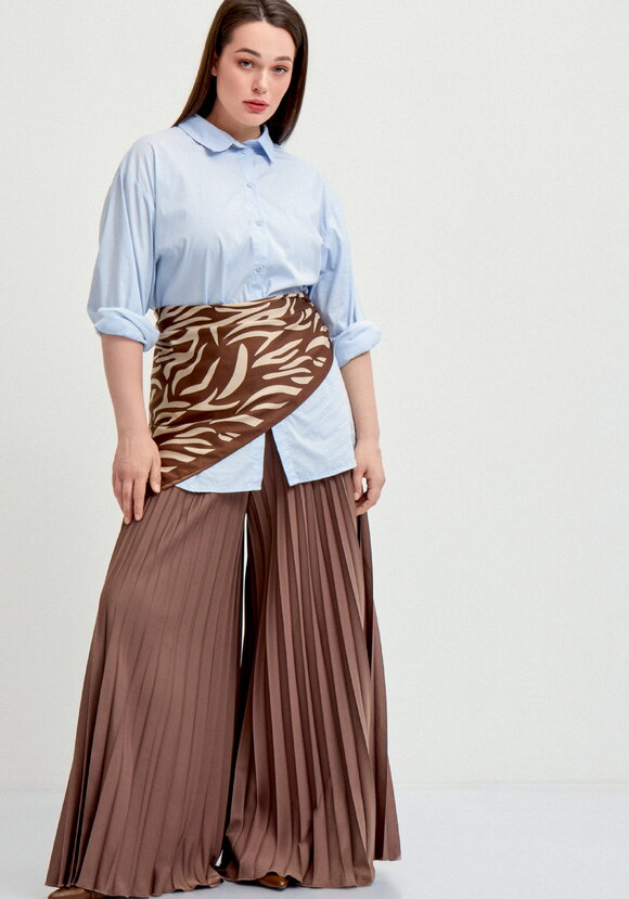 Брюки гофре с декоративным поясом шир.  580, рис. 15