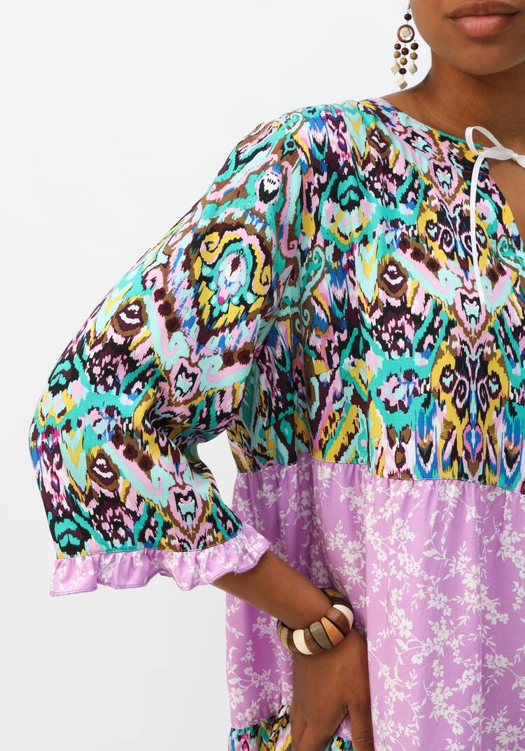 Платье с ярусами и комбинированным принтом шир.  750, рис. 30