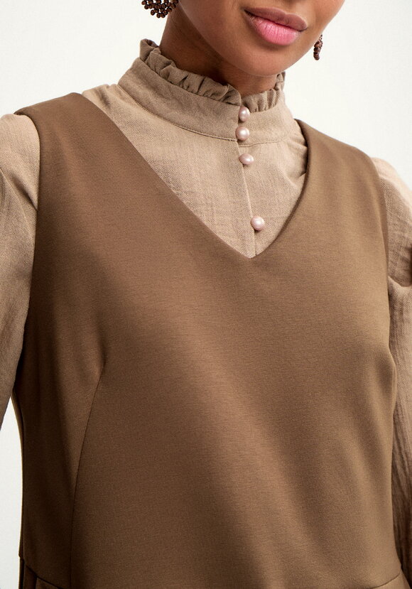 Сарафан с пуговицами по низу шир.  580, рис. 5