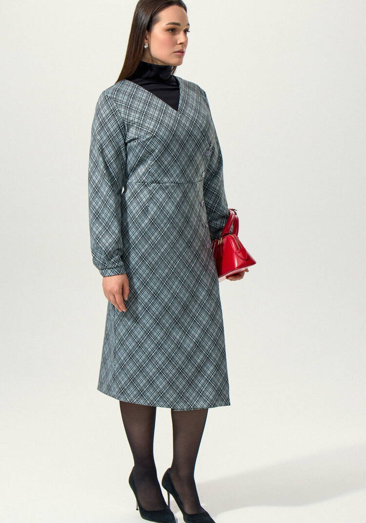 Платье в клетку прямого кроя на запах шир.  750, рис. 8