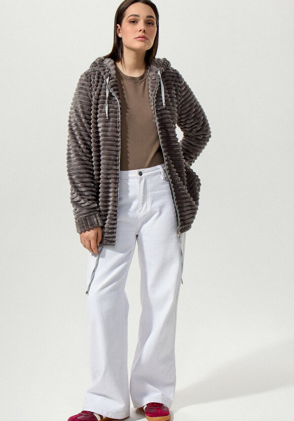 Толстовка меховая на молнии шир.  580, рис. 8