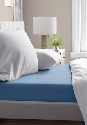 Простыня на резинке однотонная