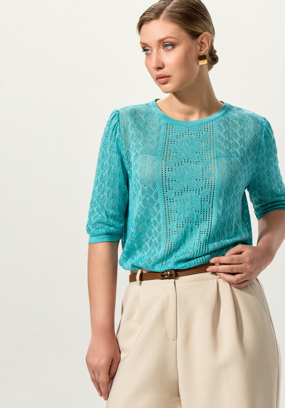 Джемпер с ажурным рисунком и защипами шир.  580, рис. 1