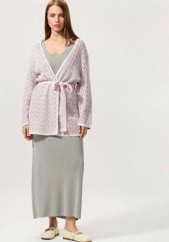 Кардиган ажурной вязки шир.  580, рис. 39