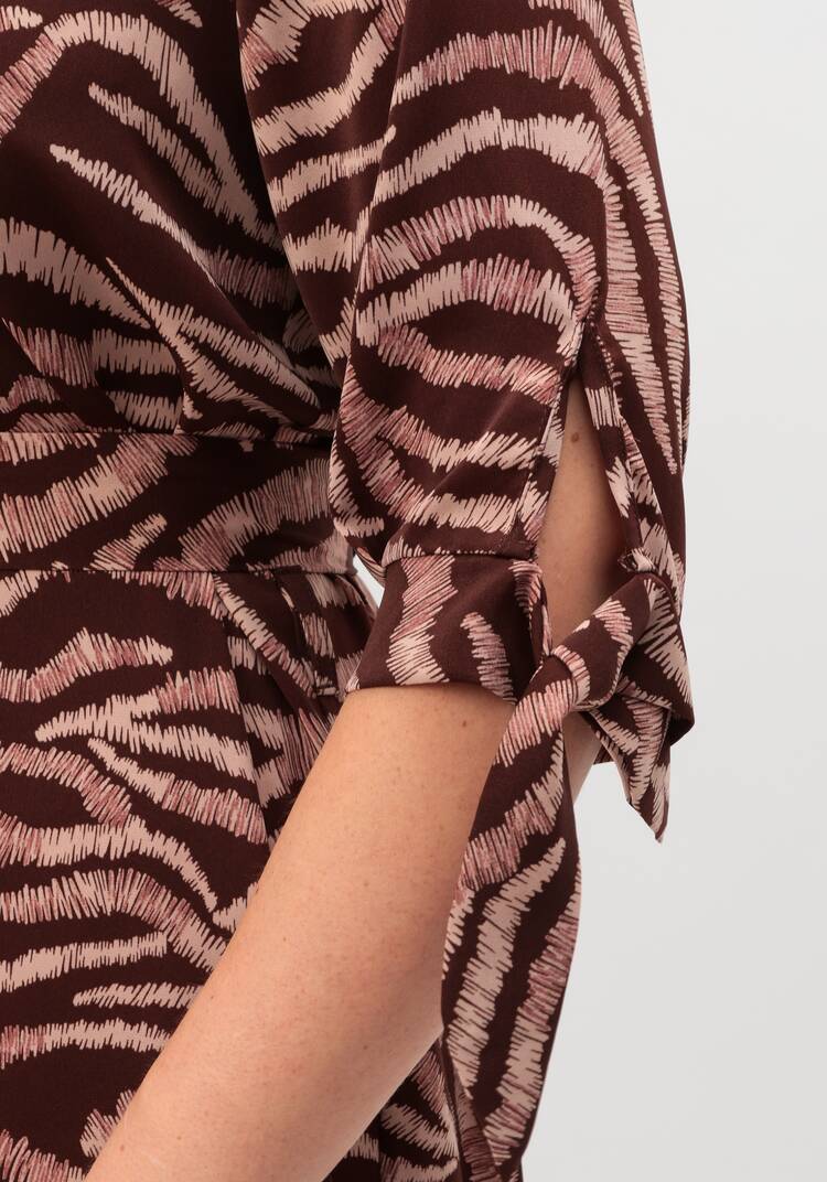 Платье-рубашка прямого силуэта с разрезами шир.  750, рис. 5